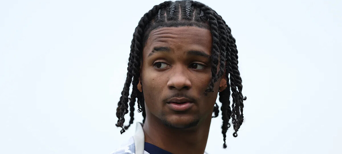 Manchester United sign 18-year-old Tynan Thompson from Tottenham