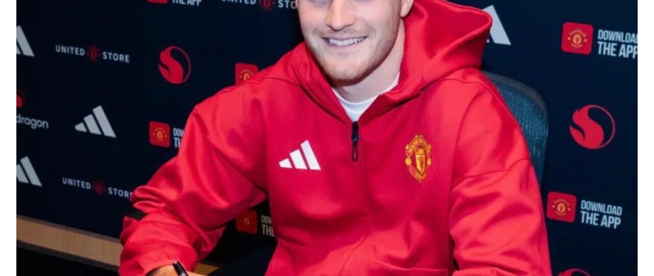 Man Utd confirm deal for Dermot Mee