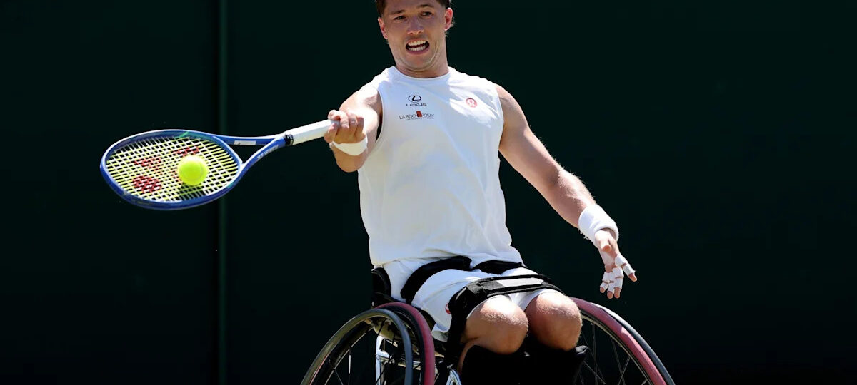 GB's Hewett through in wheelchair singles