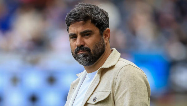 Head coach Matos agrees new Swansea contract