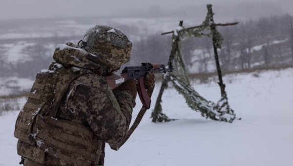 Ukrainian infiltration missions get a lot harder when winter strips away their cover, special operator says