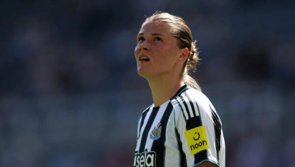 Defender Grec leaves Newcastle United