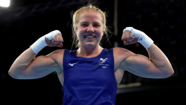 Eccles eyes medals 'trilogy' in Games farewell