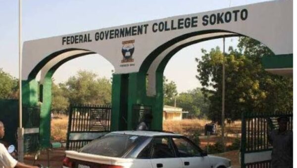 Parents lament N60,000 salary for FGC teachers