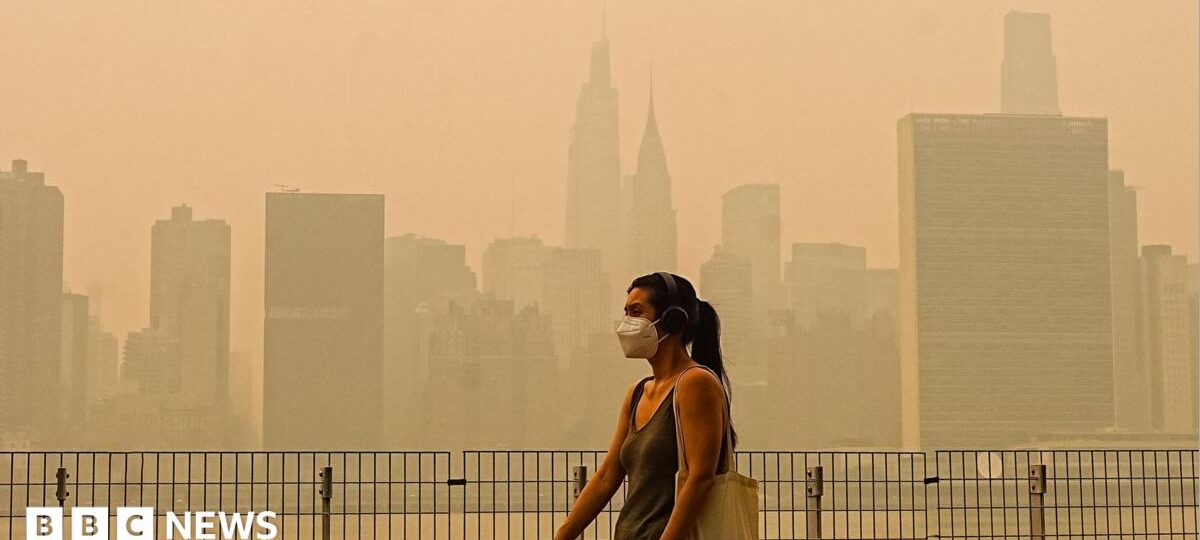 Trump threatens new Canada tariffs over fires sending 'filthy' air into US cities