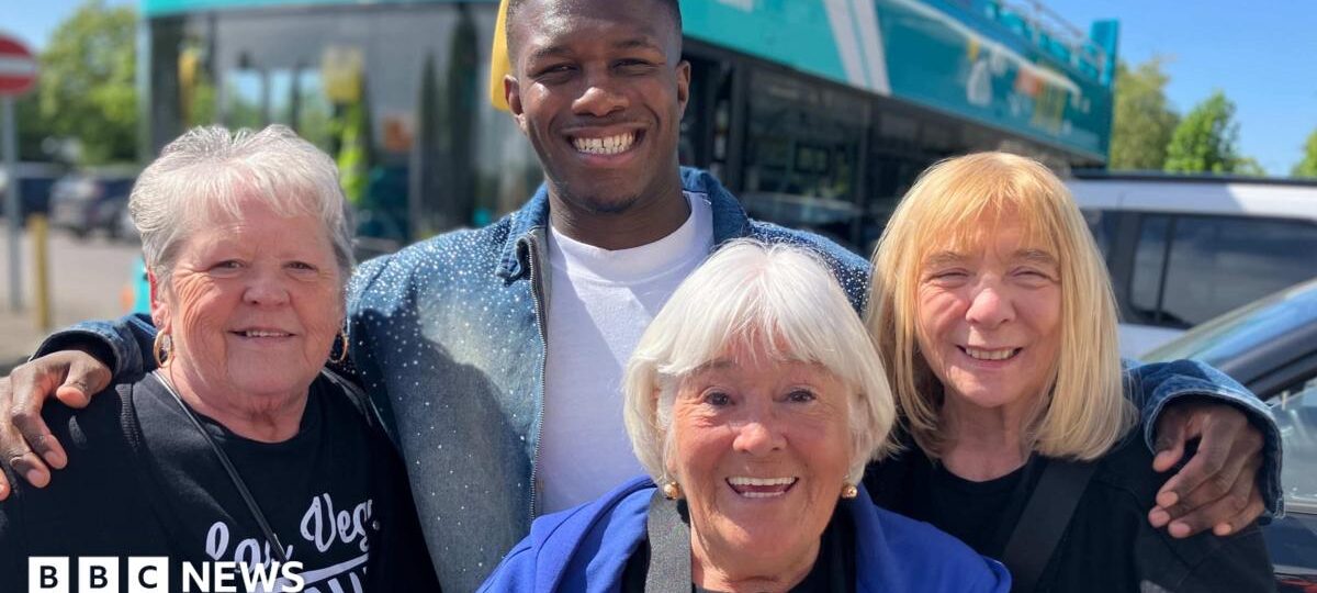 Nans who befriended pro wrestler on flight to Vegas in talks to make a film