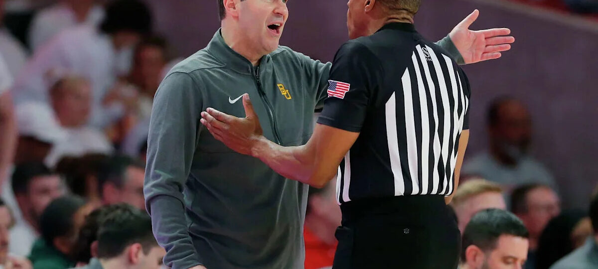 Texas and Baylor working on men's basketball game to be played in San Antonio