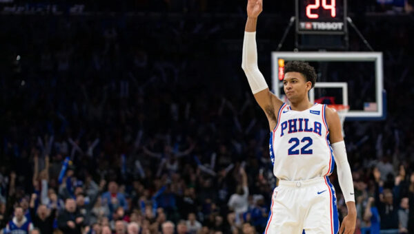Former 76ers defensive specialist signs with Lakers amid NBA free agency