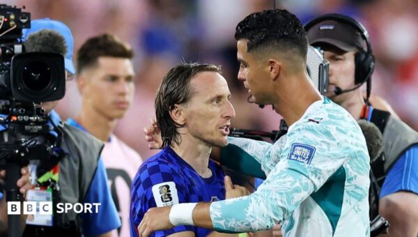 Huge VAR call prolongs Ronaldo's last dance but ends Modric's