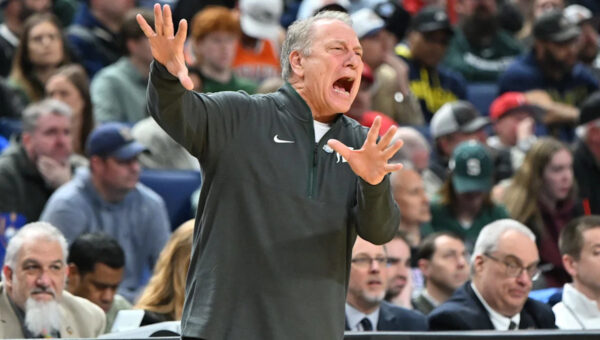 Michigan State basketball offers elite 2027 small forward prospect