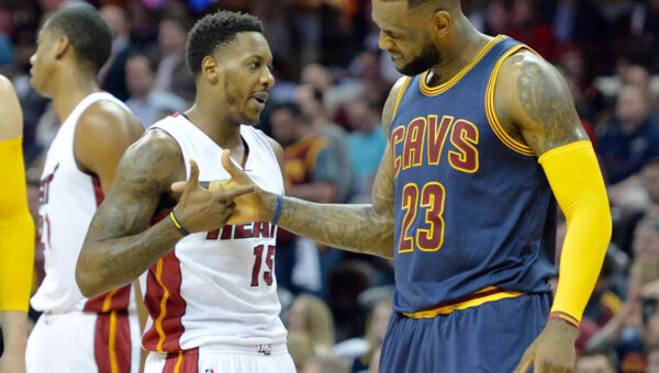 Former LeBron James teammate predicts he’ll sign with Warriors