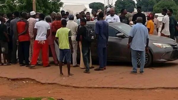 FUT Minna Students Block Minna–Bida Road Over Rising Insecurity