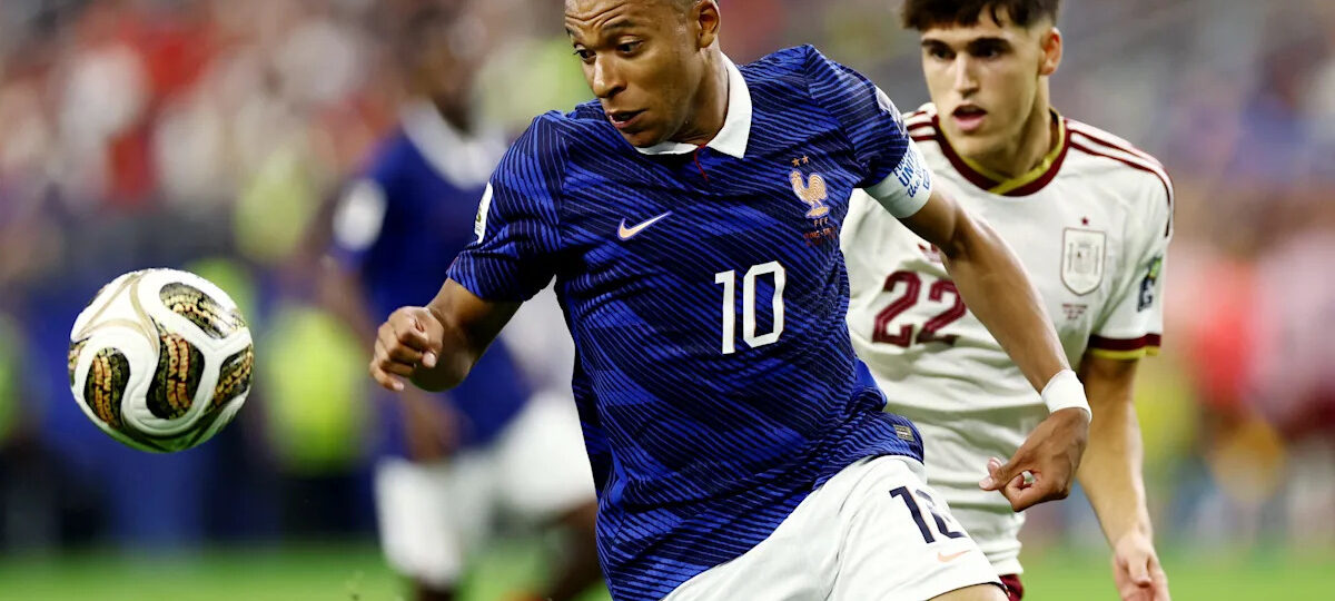 AI predictions for France vs. England World Cup third-place match