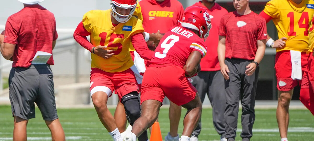 Patrick Mahomes turned rehab into a competition. No surprise he's winning