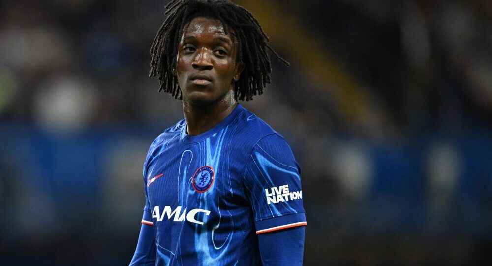 Chelsea in talks to tie Shim Mheuka to new contract
