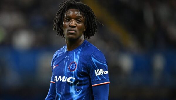 Chelsea in talks to tie Shim Mheuka to new contract
