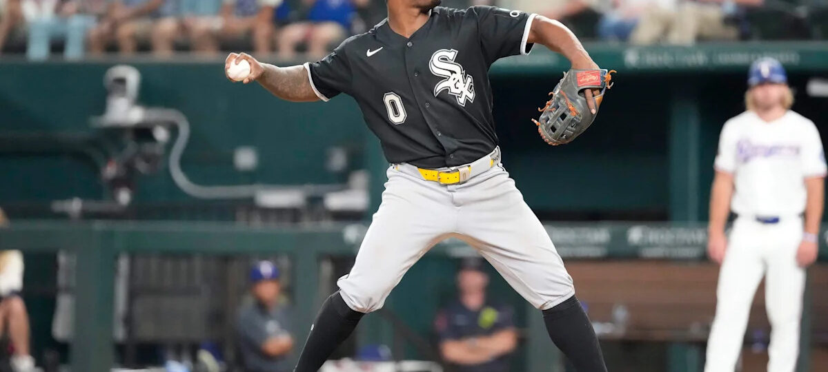 Texas Baseball Massacre: Rangers blow out White Sox, 10-0