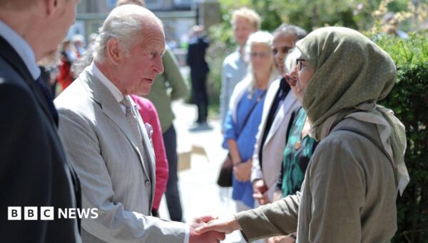 King hails design of Europe’s first eco mosque