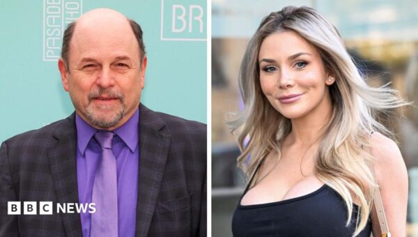 Seinfeld actor apologises to reality star for ‘inappropriate’ sketch when she was 17