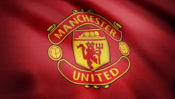 Transfer: Nigeria-eligible defender, Idris Fabiyi signs contract with Man Utd