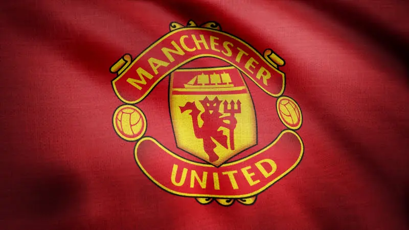 Transfer: Nigeria-eligible defender, Idris Fabiyi signs contract with Man Utd