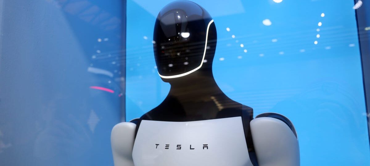Elon Musk laid out why it's so hard to make Optimus a reality