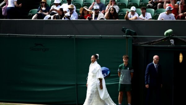 Wimbledon clings onto fashion traditions, with a twist