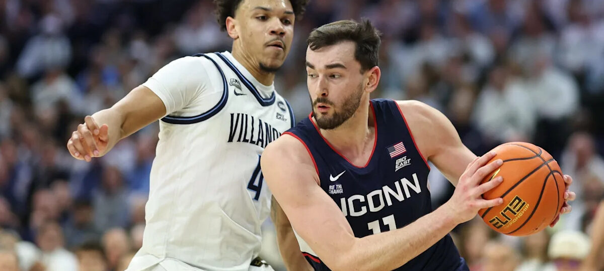 Kings sign No. 29 overall pick Alex Karaban to rookie scale contract