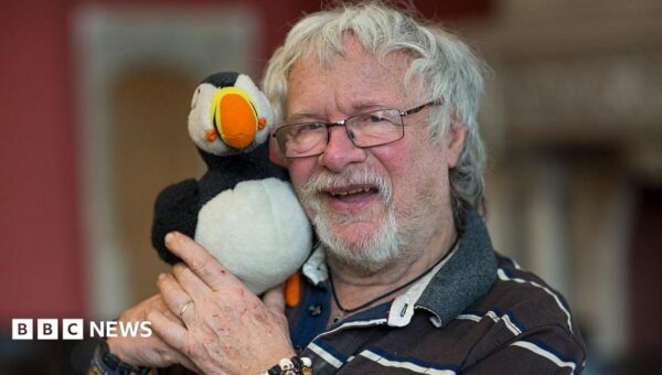 Bill Oddie: Comedian who found nature a welcome refuge from mental illness