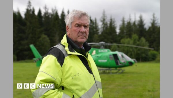 Cairngorm residents say wildfire response ‘too slow’