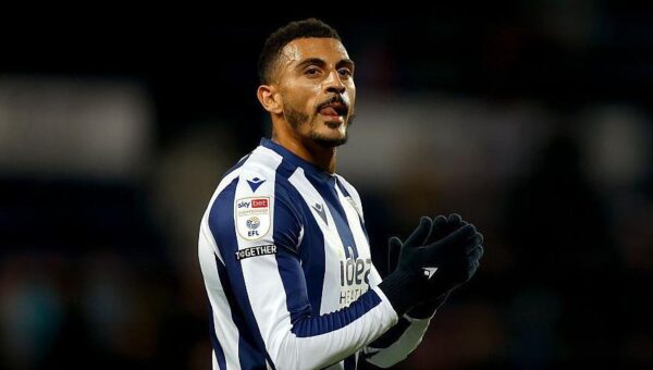 Charlton re-sign free agent Grant for second spell