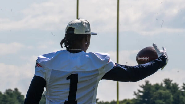 Everything A.J. Brown said on team meeting ripping from Mike Vrabel