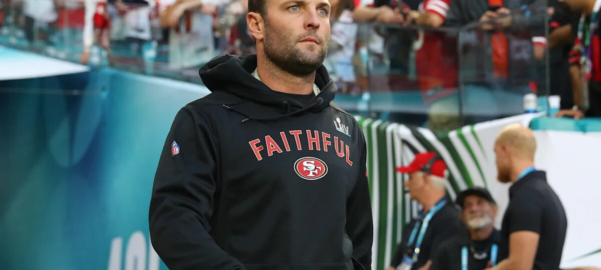 Commanders promote NFL legend to fill void as new tight ends coach