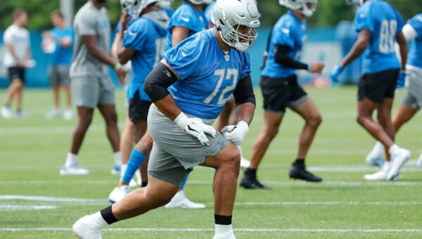 2022 Throwback: Detroit Lions Top 10 Injury News - Vaitai & Swift
