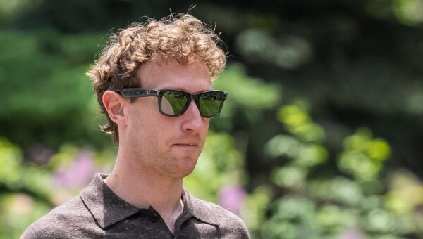 21 successful tech moguls who never graduated college