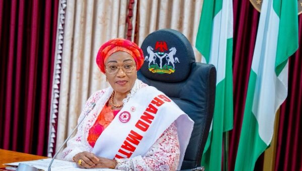 I’ll Wear Akwete Wrapper If My Husband Is Re-Elected President — Oluremi Tinubu