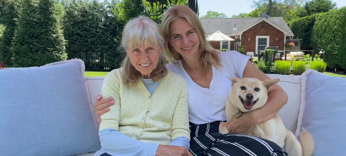 I promised to care for my mom with Alzheimer's. I'm building a tiny home in our yard instead of choosing a care facility.