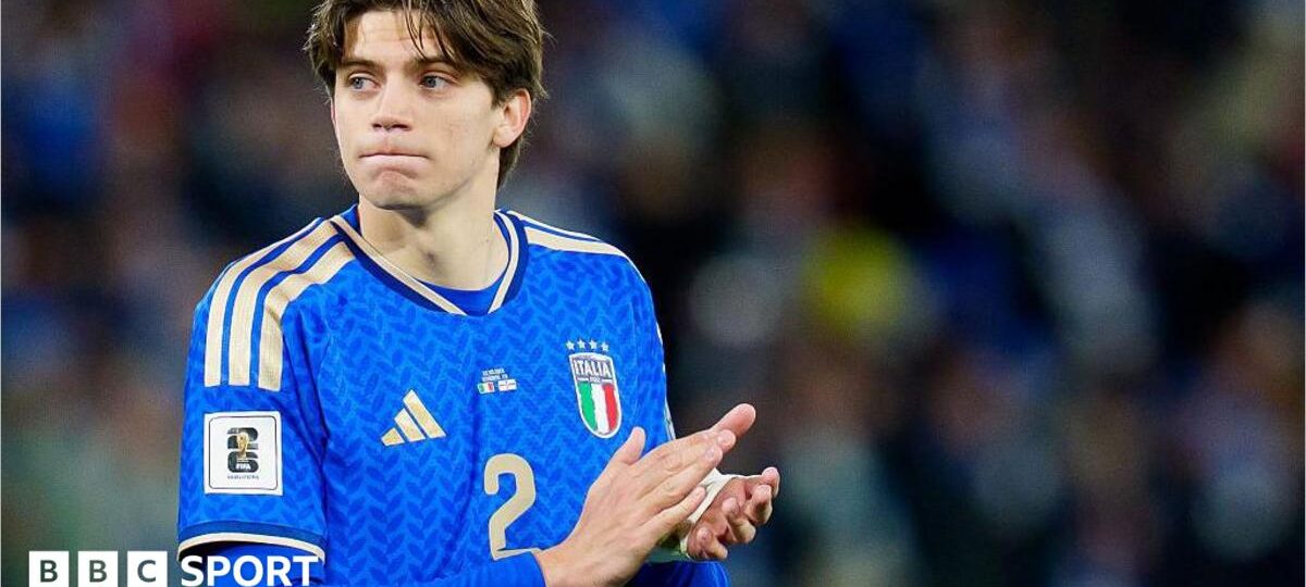 Chelsea sign Italy defender Palestra for £47m
