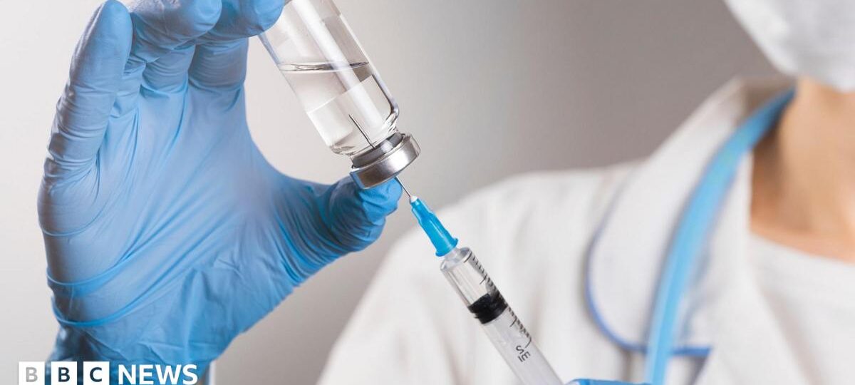 MenB vaccine offers men no protection from gonorrhoea, claims major study