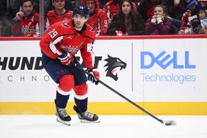 Penguins sign forward Hendrix Lapierre to 2-year contract