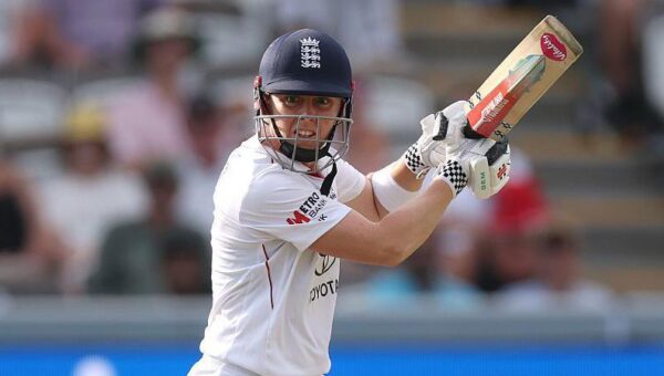 Bouchier falls early on day two as England reply to India’s 285 at Lord’s