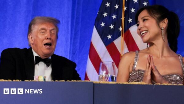 Trump pokes fun at press during White House Correspondents' Dinner