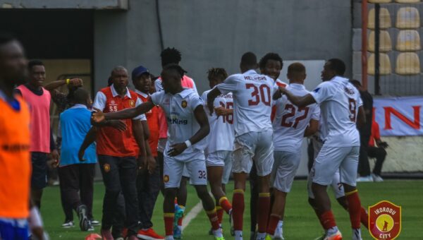 NPFL: Ayodeji signs new one-year contract at Ikorodu City