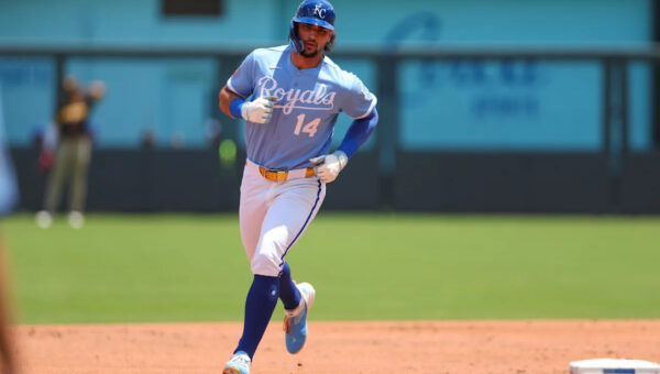 Padres slug their way to victory in Kansas City