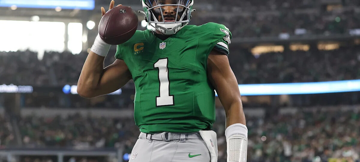 Can the Eagles pull off a rare NFC East three-peat?