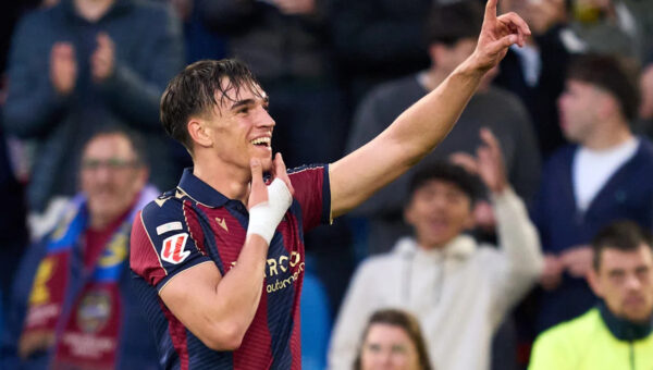 Lazio Plotting Onslaught for Young Levante Hero