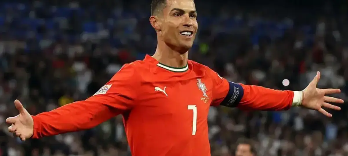 GOAT: Why Ronaldo cannot be included in debate – Troy Deeney