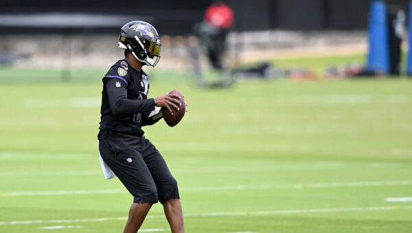 Jesse Minter: There aren't 68 better players than Lamar Jackson