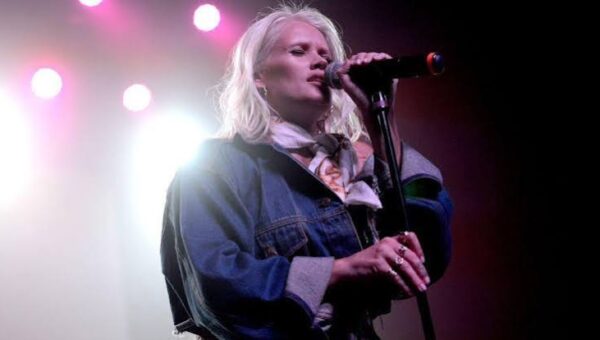 Party Rock Anthem singer, Lauren Bennett dies at 36