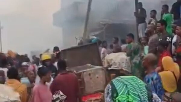 Many shops destroyed as fire razes Oyo market